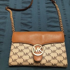 Michael Kors Phone Crossbody